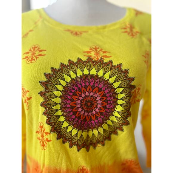 Vintage Y2K Yellow Orange Ombre Glitter Mandala Ruched T-Shirt - Picture 5 of 6